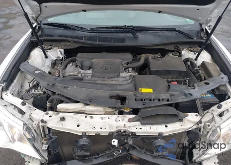 2013 Toyota Camry Le z USA, uszkodzony, nr VIN 4T4BF1FK4DR314790